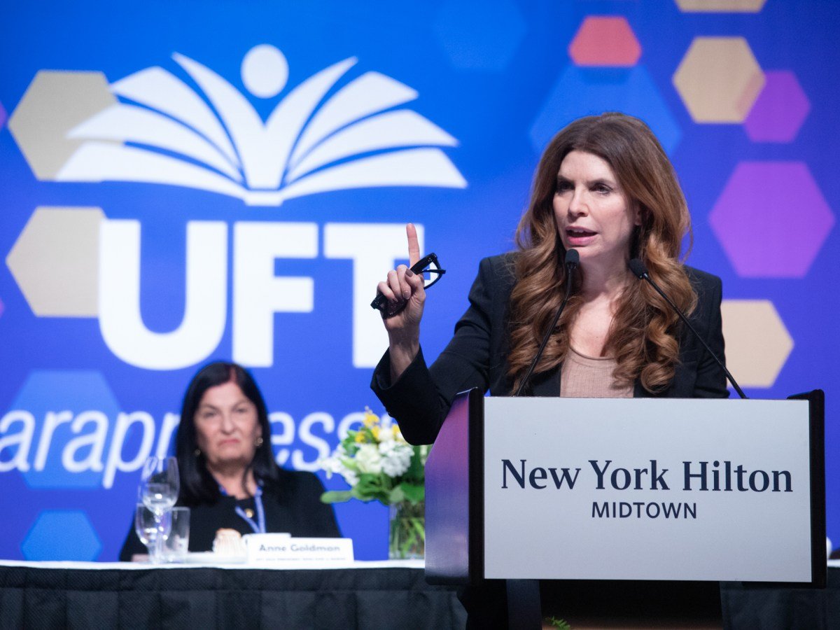Council Speaker Julie Menin (D-Manhattan) speaks at a Midtown Hilton United Federation of Teachers paraprofessional event,
