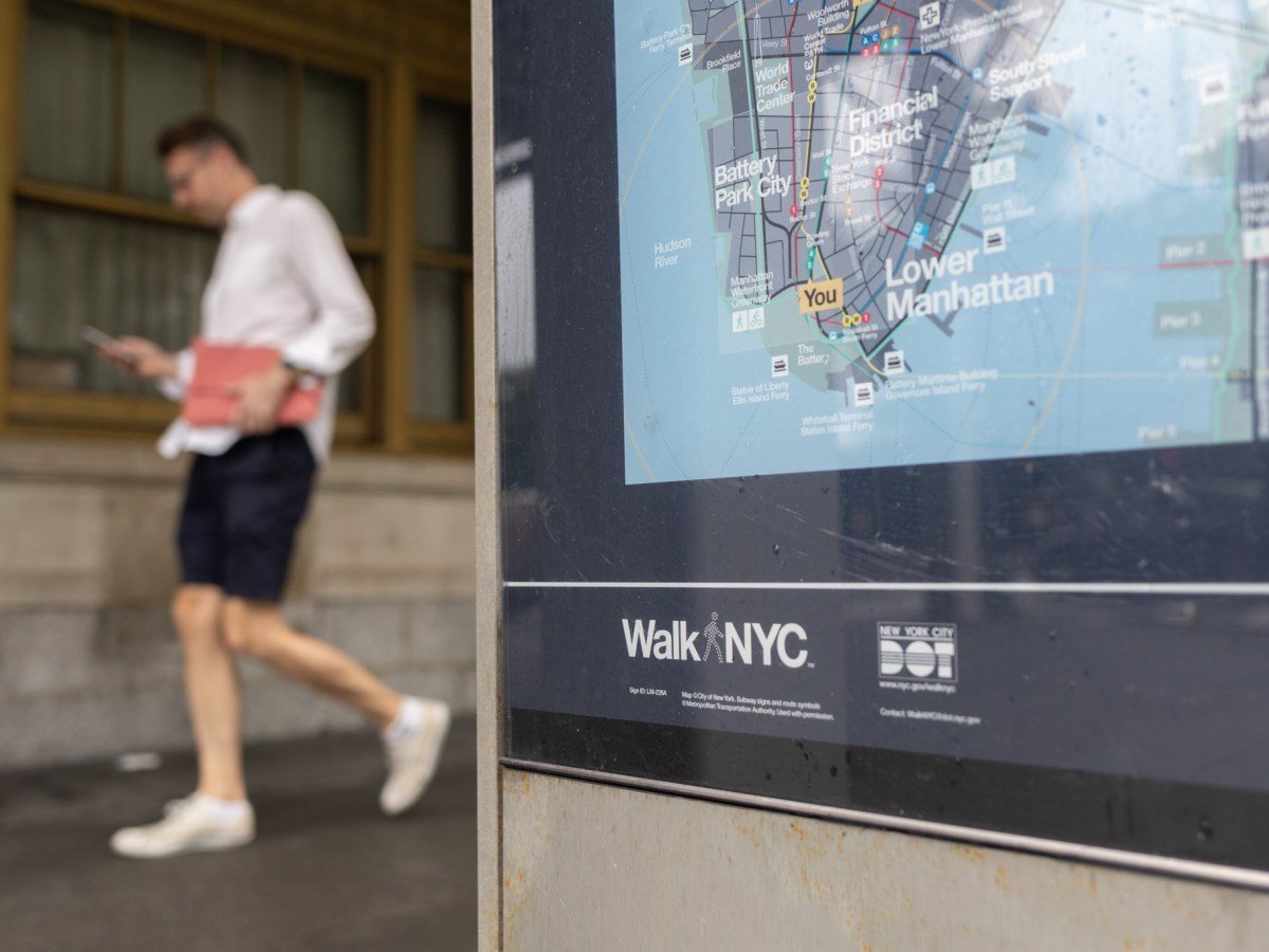 A Walk NYC kiosk provided pedestrians with a map of Lower Manhattan,